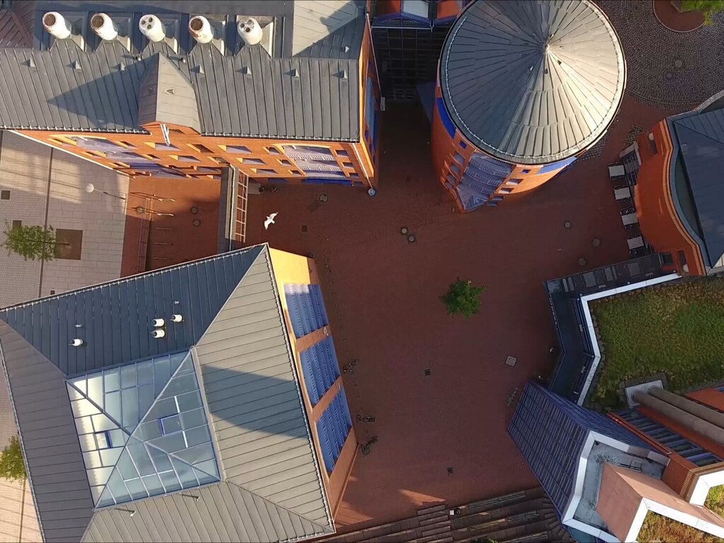 Drone image of the tradition-rich buildings of Bremerhaven University of Applied Sciences
