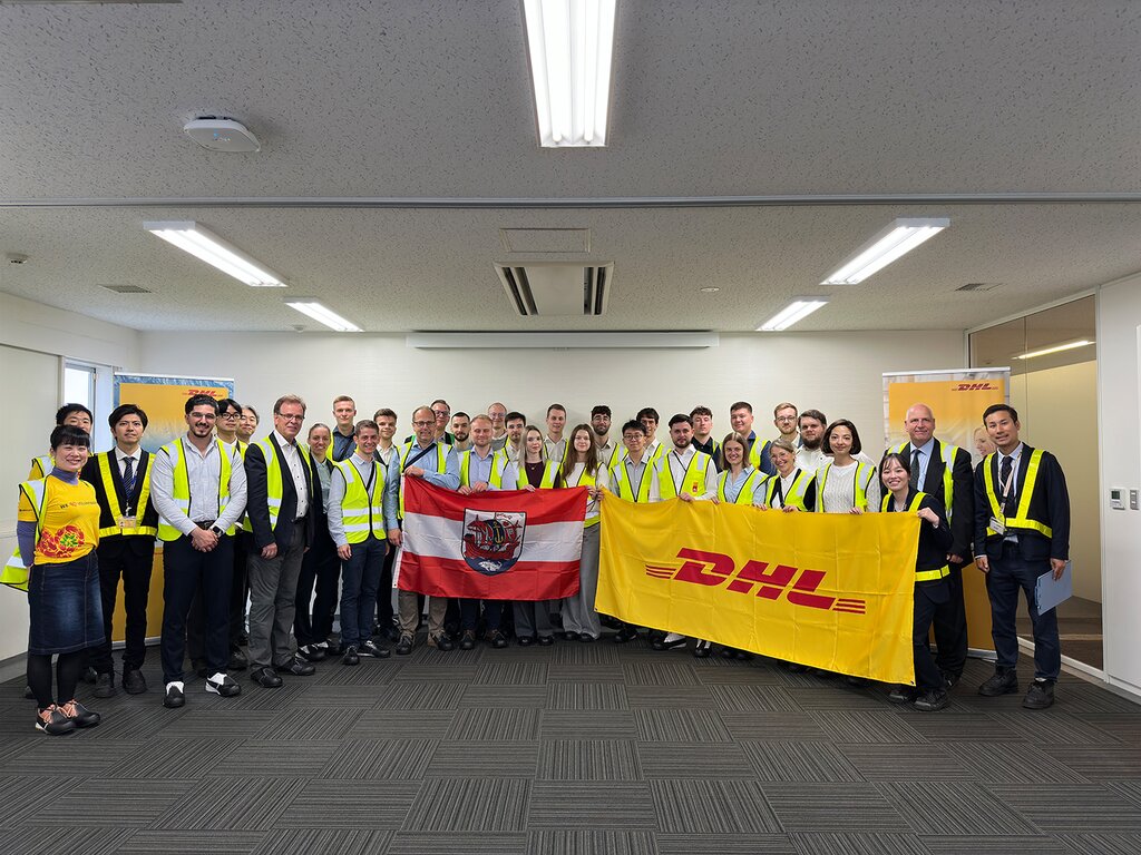 Exkursion Japan Gruppenbild der TWL-Studierenden