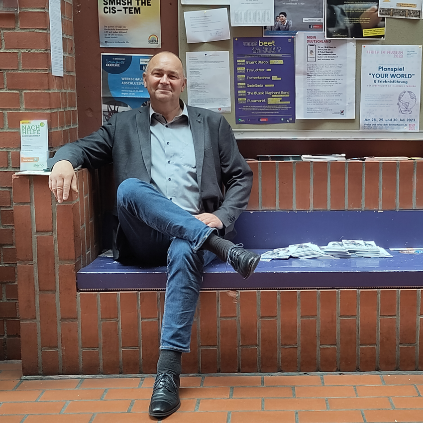Andreas Seegelken leitet seit 1. Juli 2023 das Gebäudemanagement der Hochschue Bremerhaven.